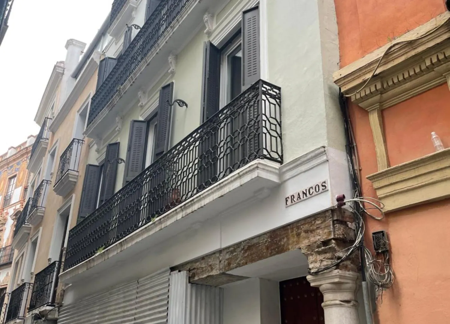 Apartamento En Francos 28 Seville Apartment