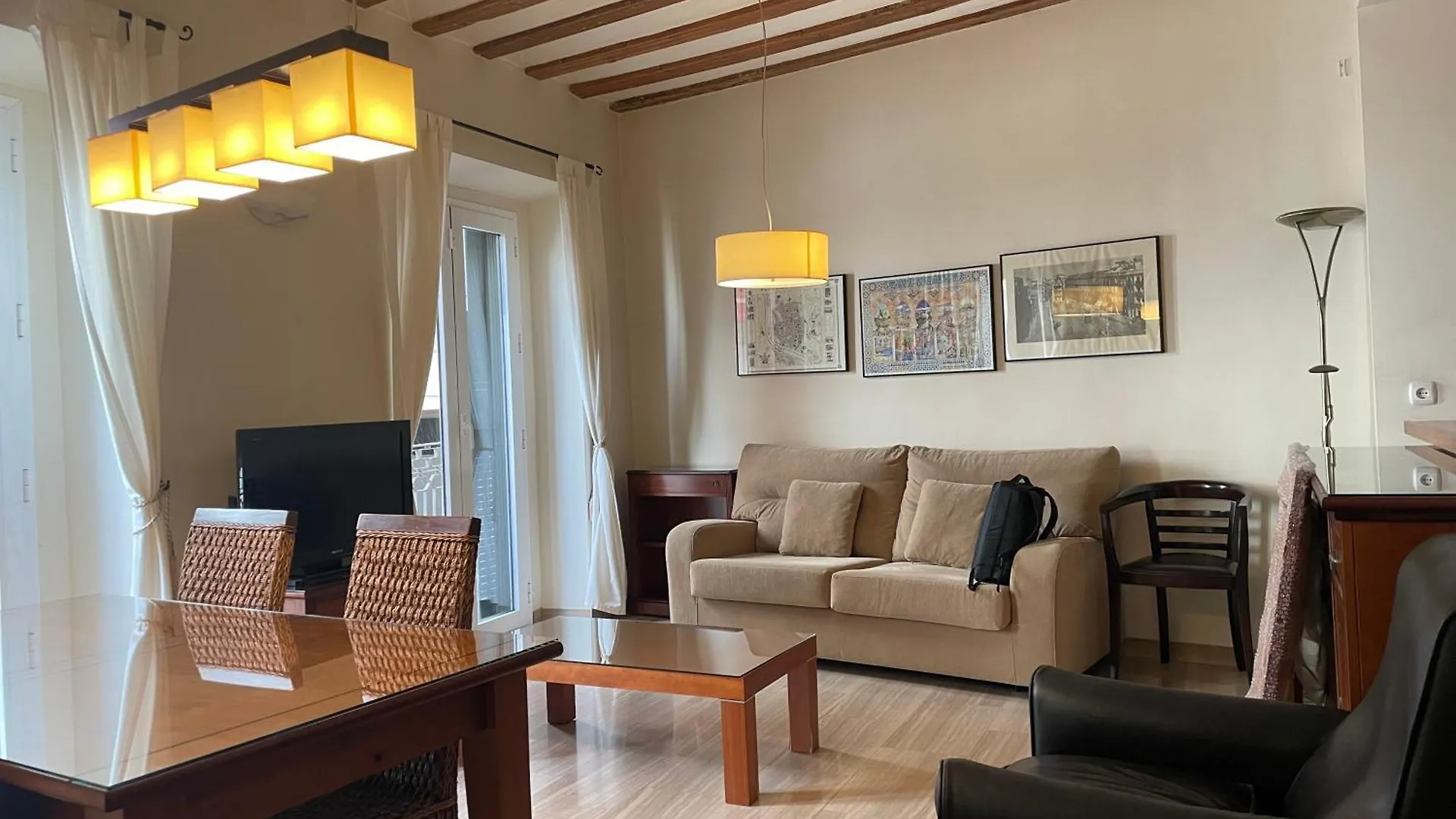 Apartamento En Francos 28 Seville